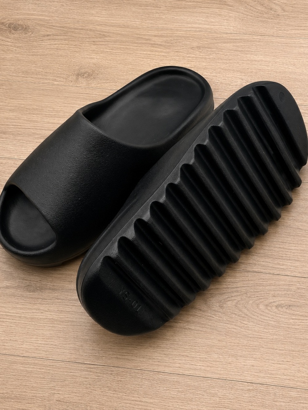 Yeezy YS-01 Black Slides Size 11 - Picture 5 of 6